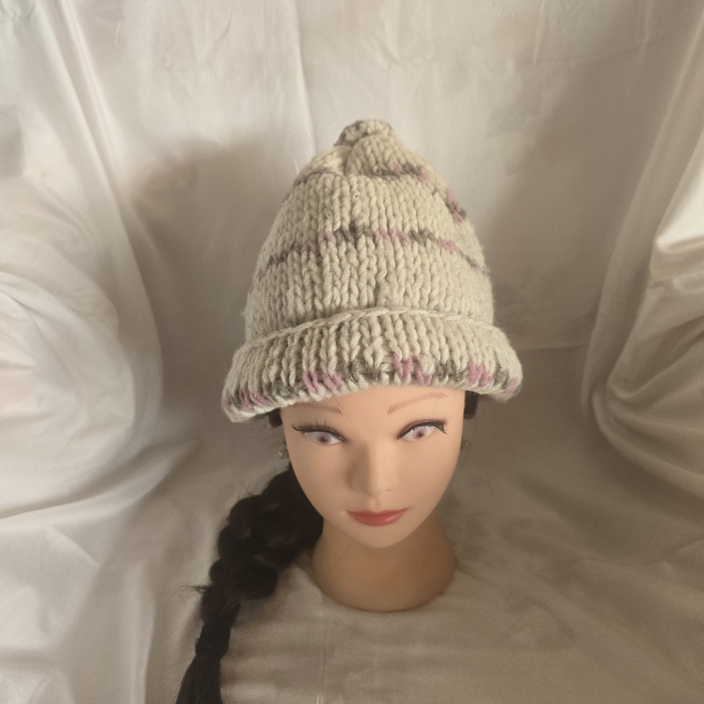 Mexican Wool Pom Pom knitted Beanie hat for woman Size one size Color cream